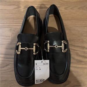 NEW H&M Platform Black Loafers